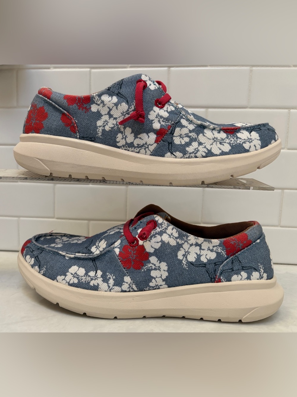 Ariat Women’s Hilo Western Aloha Canvas Shoe Loafer Pareau Print Denim Blue